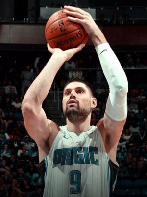 更多的足球 更多的足球