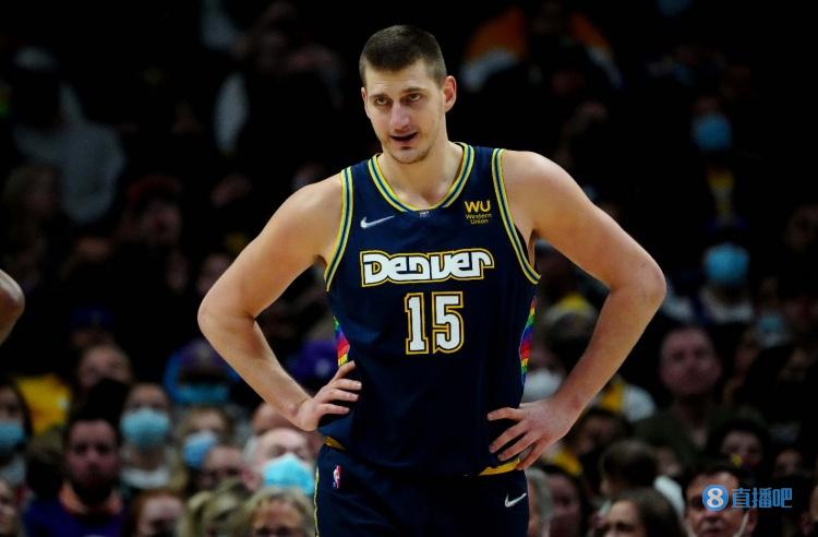 当地市民的 当地市民的