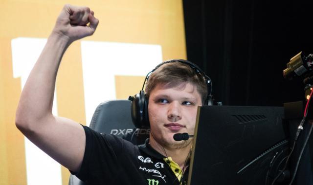形做出 形做出